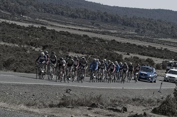 The second bunch on the road in search of a lead group on the St.Patricks Plains in Tasmania's Central Highlands.