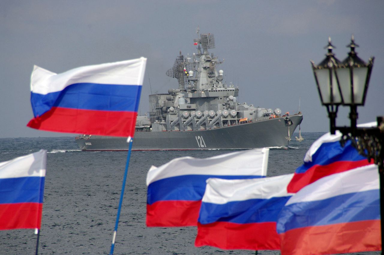 The Moskva, Russia&amp;#039;s Black Sea flagship, pictured in 2008 near Sevastopol