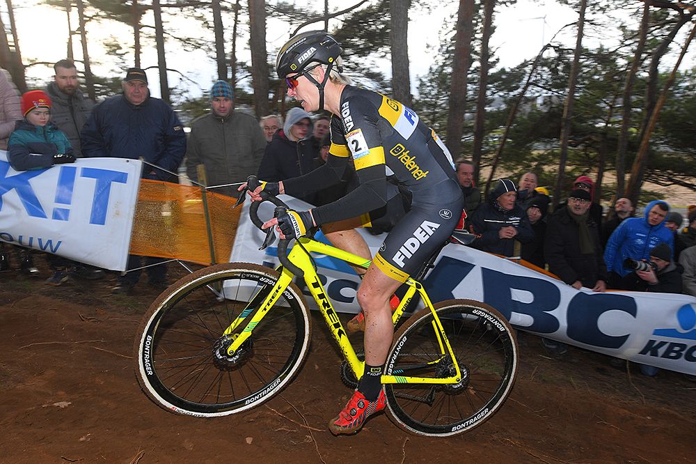 Ellen Van Loy (Bel)
