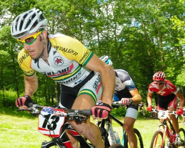 Australian Champion Sid Taberlay (Sho-Air/Specialized) giving it a go.