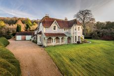 Rosecroft, outside Hambledon.