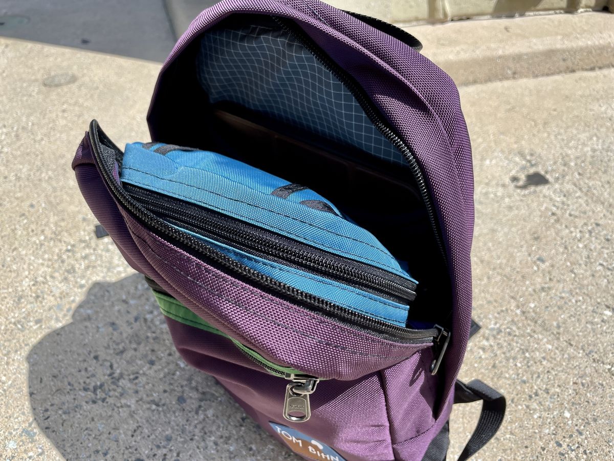 Tom Bihn Zeitgeist Aubergine Hunter Full