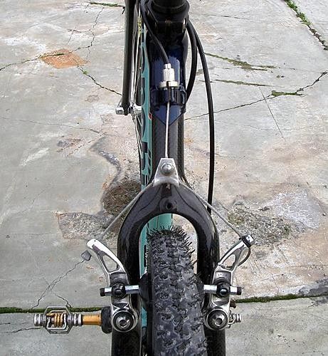 Shimano's XT cantilever brakes