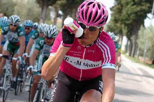 Jan Ullrich (T-Mobile) takes a swig during today's stage