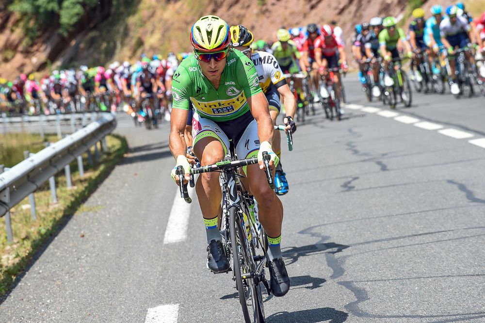Peter Sagan drives the breakaway.