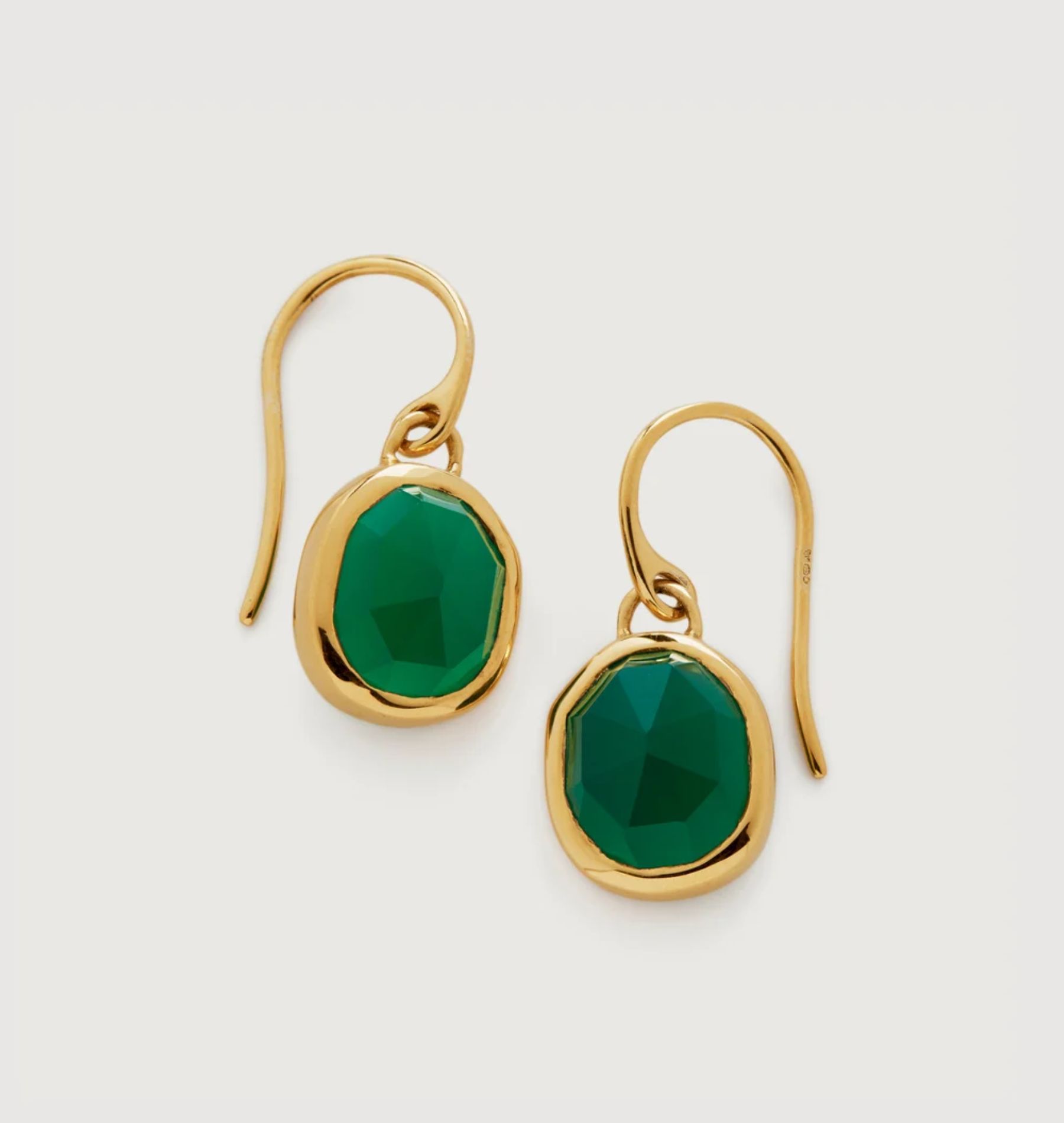 Image of green earrings 