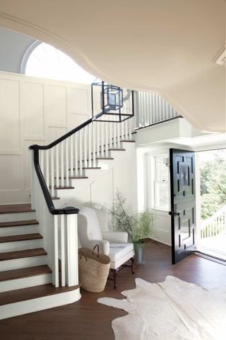 staircase ideas: elegant hallway and staircase idea