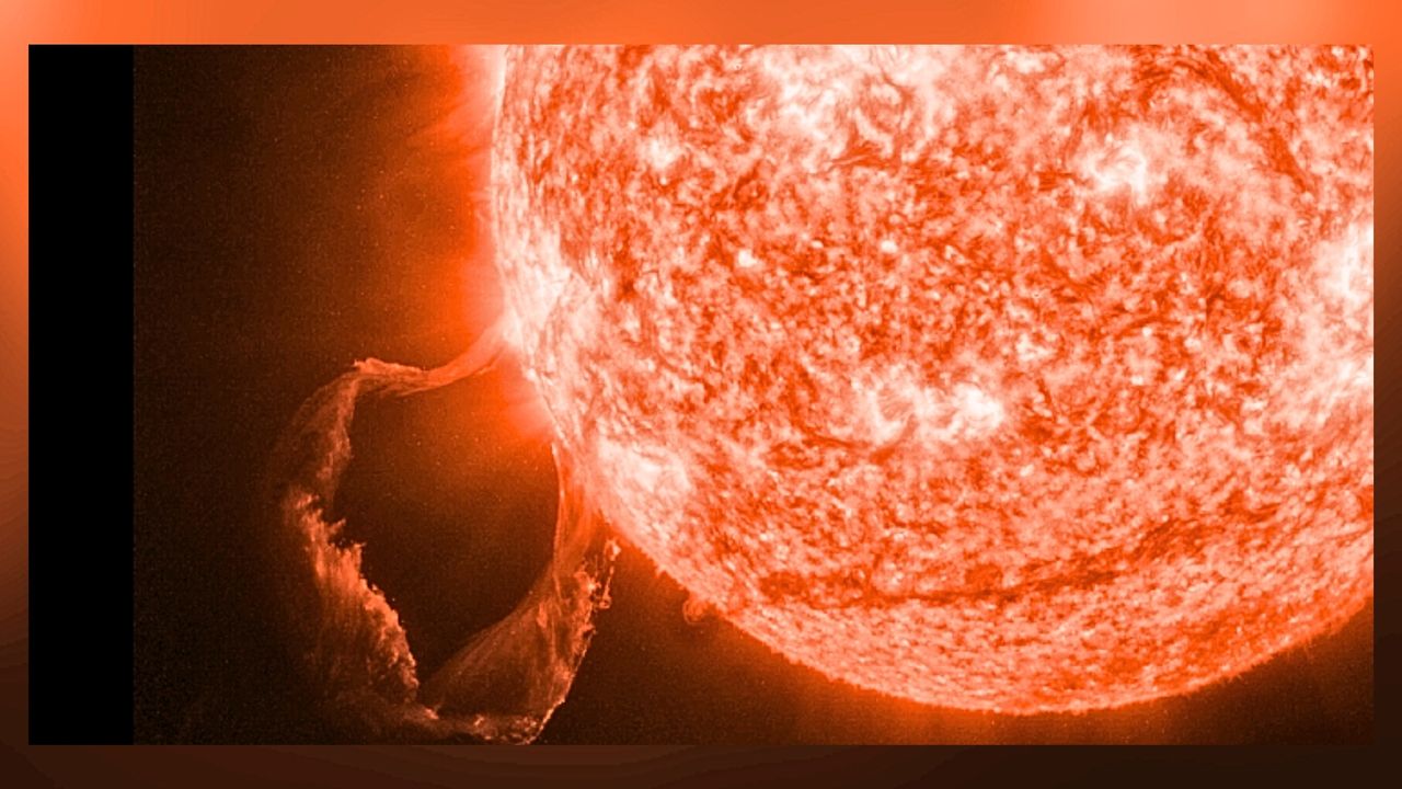 太陽が「壮観な」プロミネンス噴出で、連続するプラズマ爆発を解き放つ（動画）