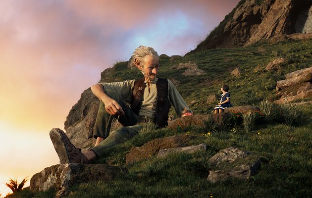 The BFG Mark Rylance Ruby Barnhill.