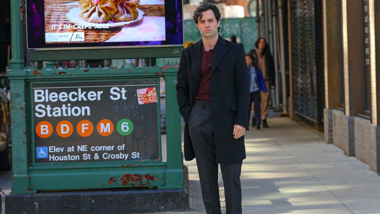 Penn Badgley on set of &#039;You&#039; season 5