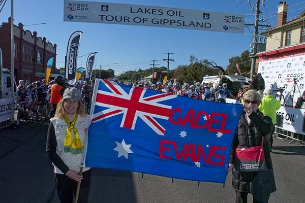 Cadel Evans fever has hit the streets of Wonthaggi for the 2011 Lakes Oil Tour of Gippsland.