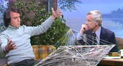 Watch Carl Sagan pitch solar-powered spacecrafts to Johnny Carson — in 1976