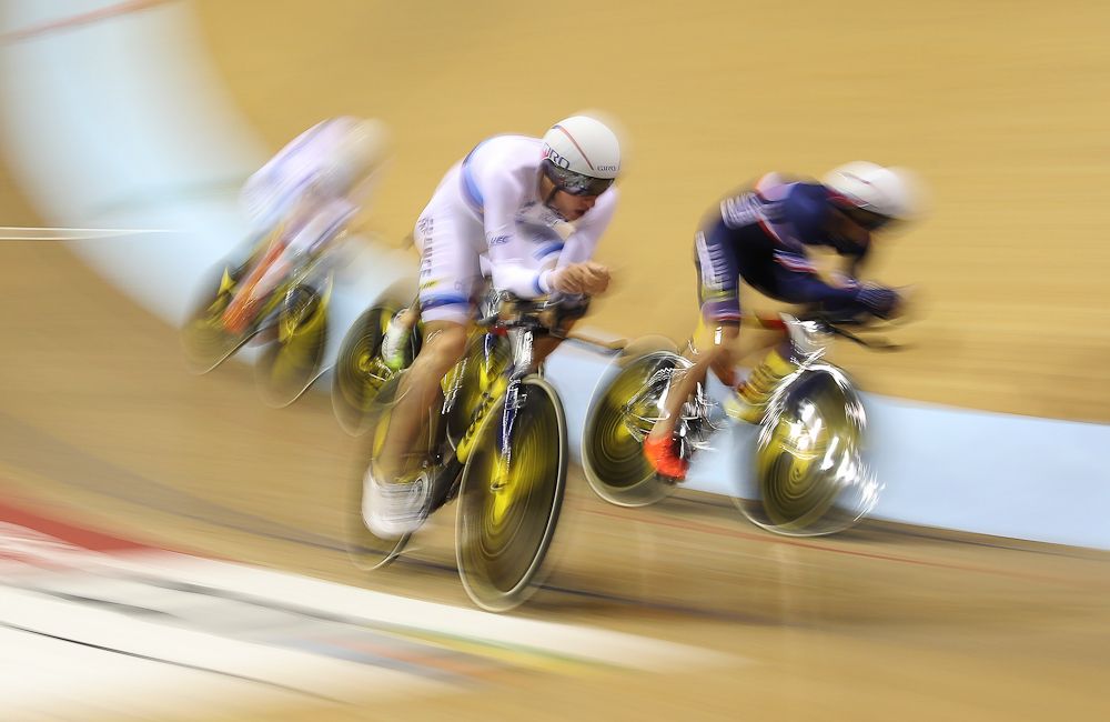 Benjamin Thomas, Sylvain Chavanel, Corentin Ermenault and Adrien Garel of France compete in the Men's Team Pursuit