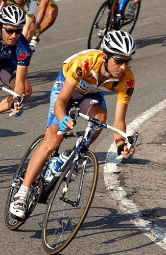 Roberto Heras (Liberty Seguros) in control