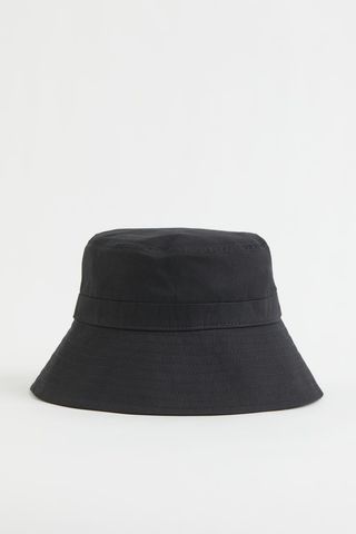 H&M Wide-brimmed Bucket Hat