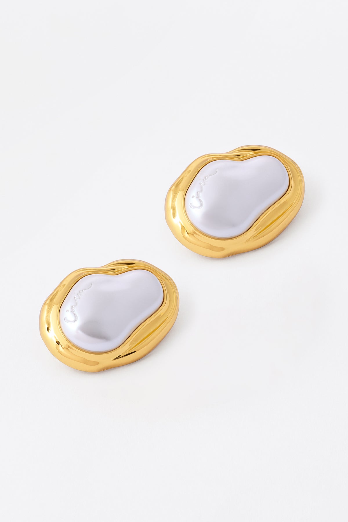 Moonstone Clip-On Jewel - One Size