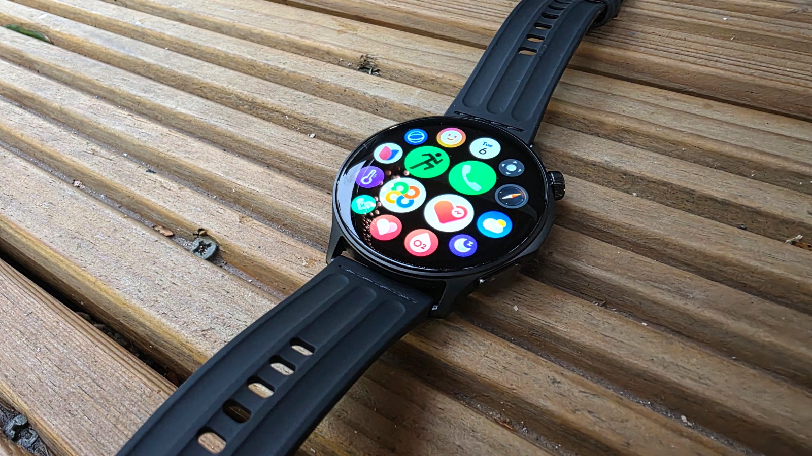 OnePlus Watch Lite smartwatch review 