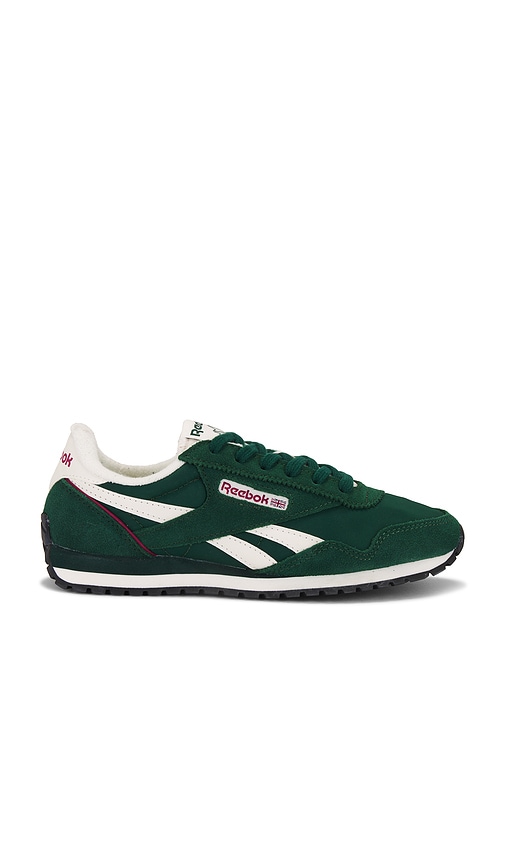 Classic Az Sneaker