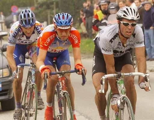 A royal escape in 1999. Peter Van Petegem leads Frank Vandenbroucke and Johan Museeuw.
