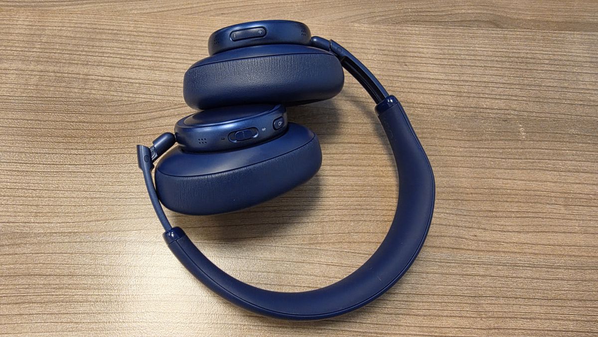 JBL Live 780NC