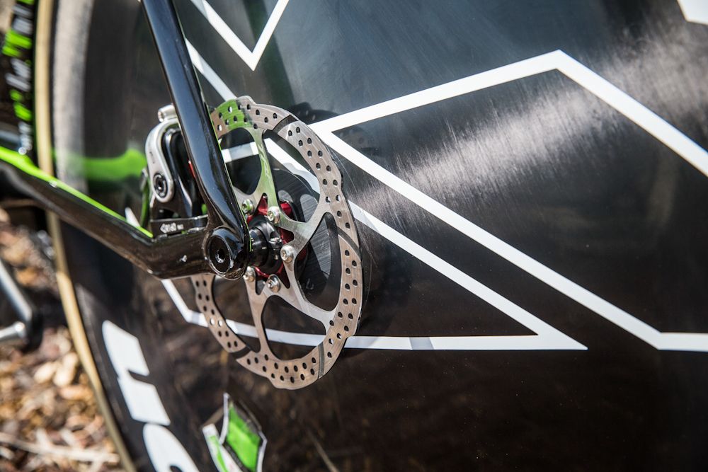 Riders asked for rounded edges on the discs, supplied here by SRAMre