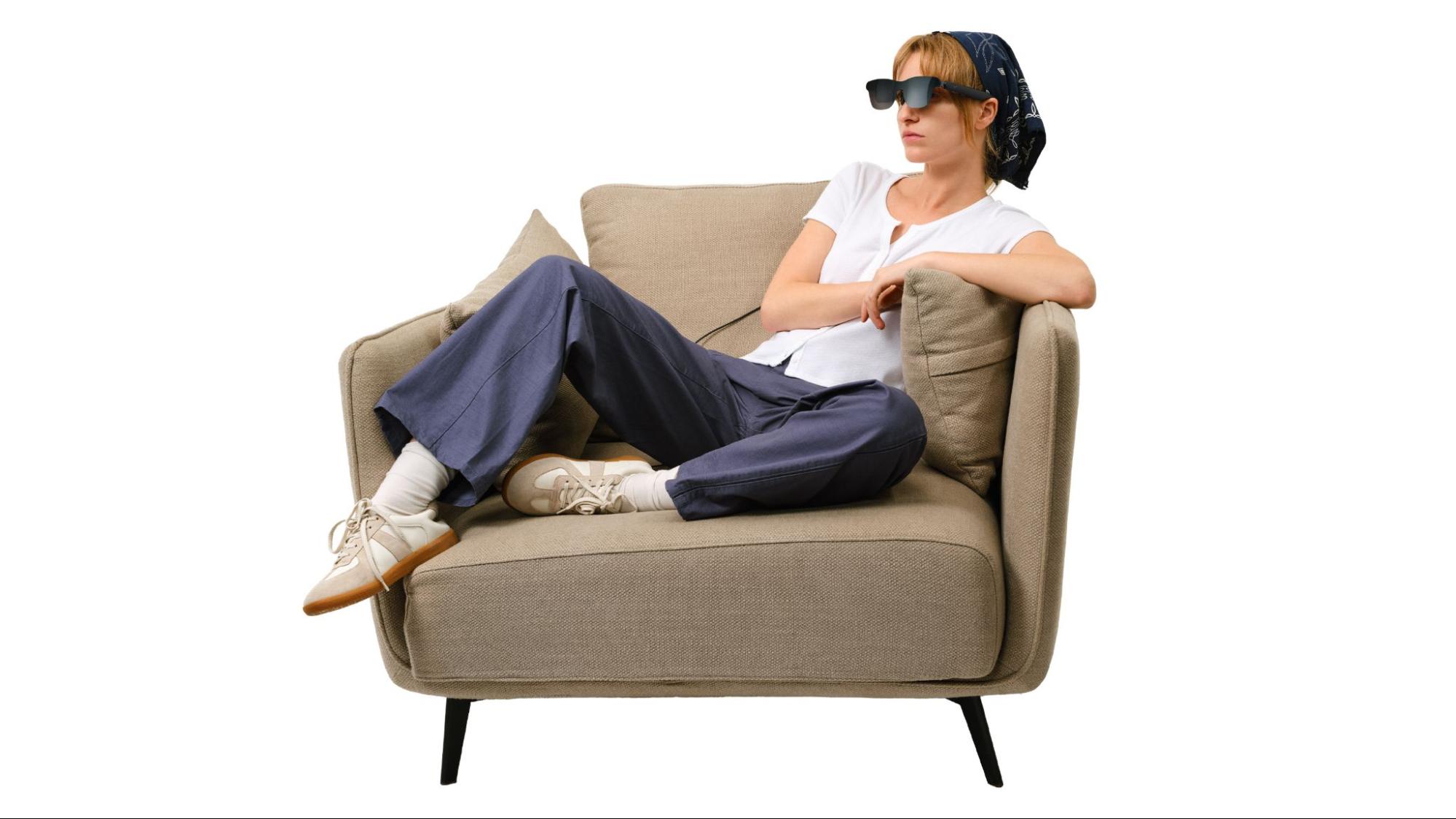 RayNeo AR glasses