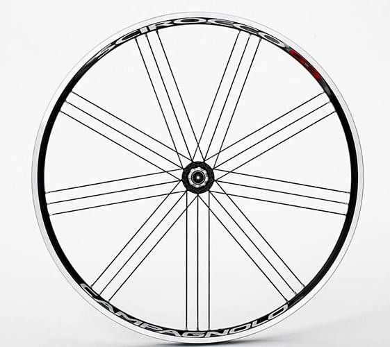 Scirocco rear wheel with black finish.