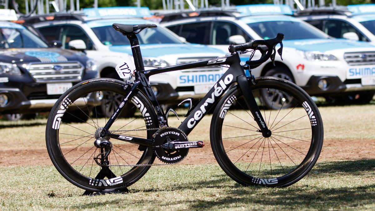 New WorldTour team, and Africa's first, - Dimension Data - brings Cervelo back to the top ranks. We take a look at Nathan Haas' tricked S5