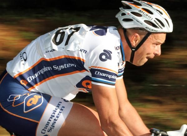 Tour de France Stage winner, Jaan Kirsipuu (Team Champion System) tests the field and tries to establish a break-a-way.