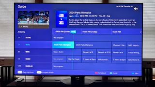 Hisense U8N Live TV guide