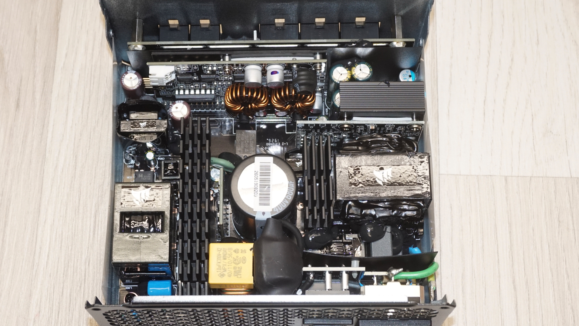 Corsair RM1000e 2026 (ThermalProtect)