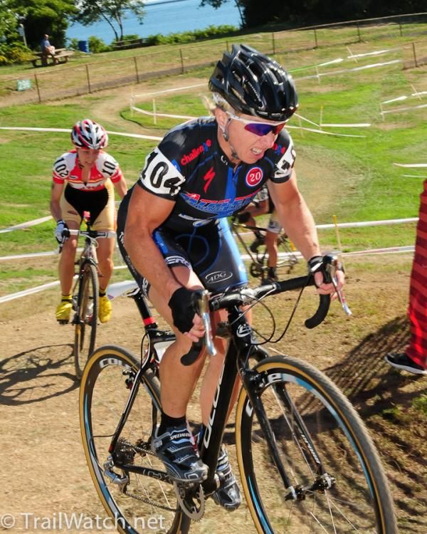 Laura Van Gilder (C3 Athletes Serving Athletes) leads Mo Bruno-Roy
