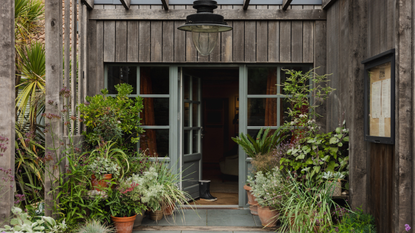 The Gallivant entrance 