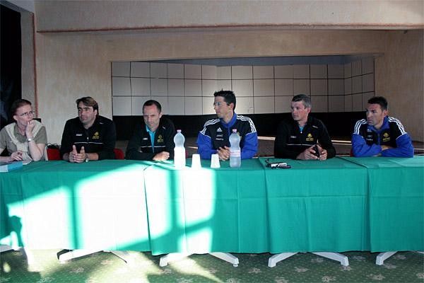 The Astana team discuss their chances in what looks to be a wide open Giro d'Italia.
