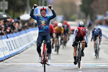 Mads Pedersen (Lidl-Trek) wins once again at the Tour de la Provence