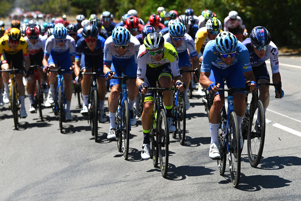 Coquard survives the echelons to win Tour Down Under stage 4 | Cyclingnews