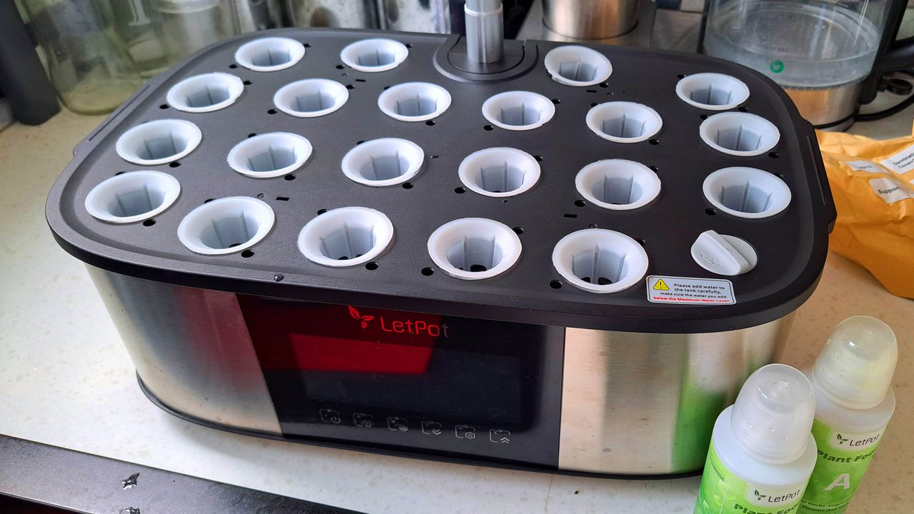Letpot hydroponics grow system holders