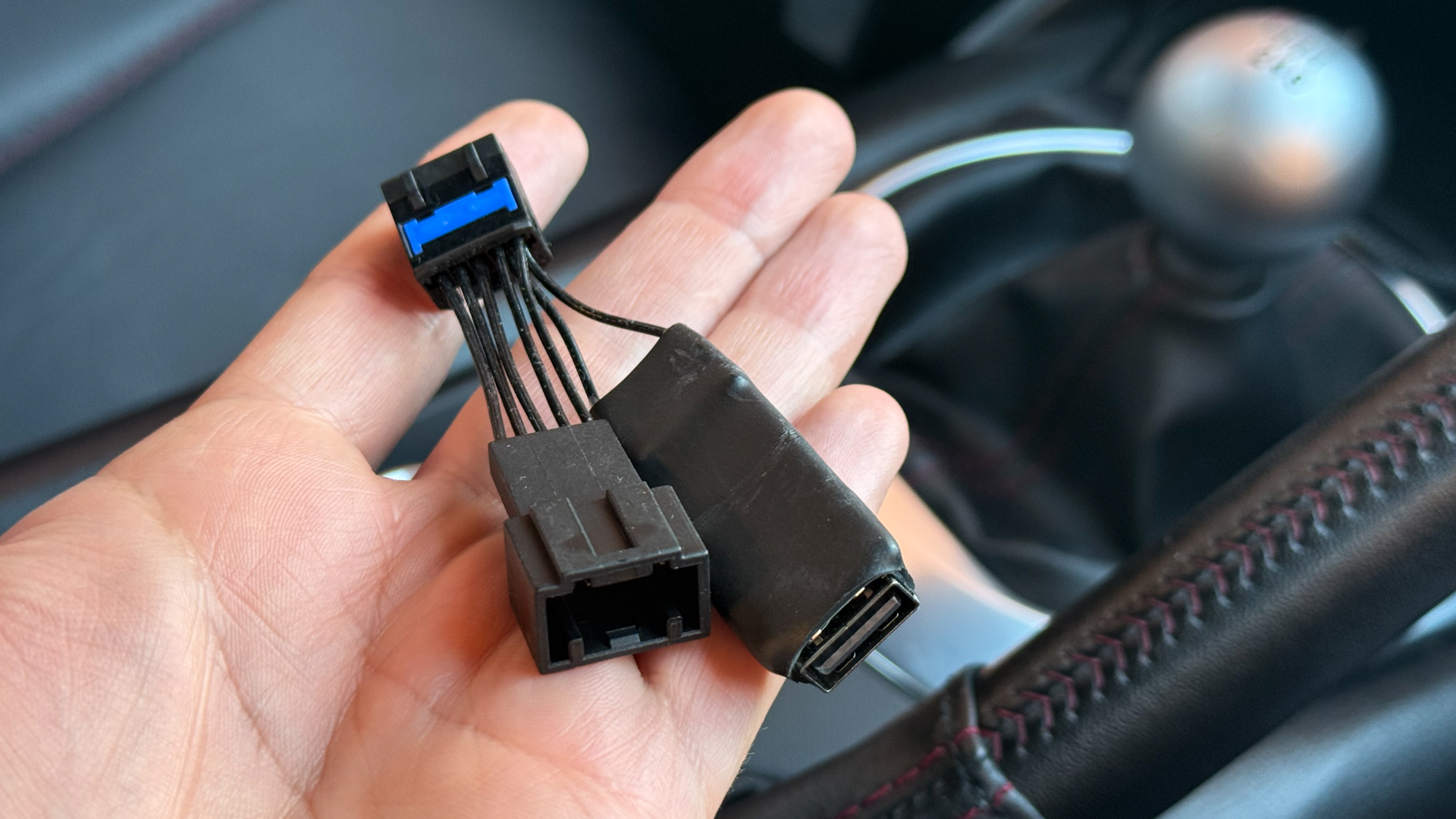 Dongar dash cam power adapter