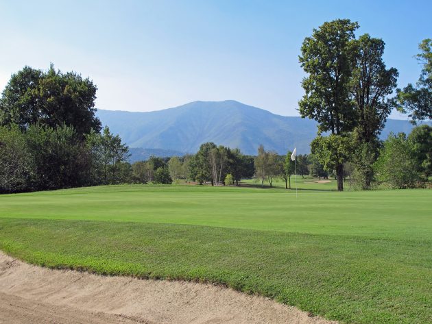 The mountains behind the seventeenth green