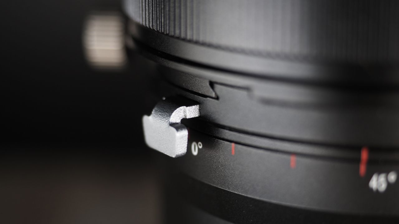 Laowa 15mm f/4.5 Zero-D Shift Lens