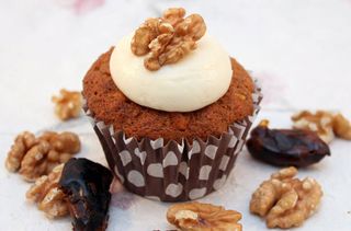 Date and walnut cupcakes