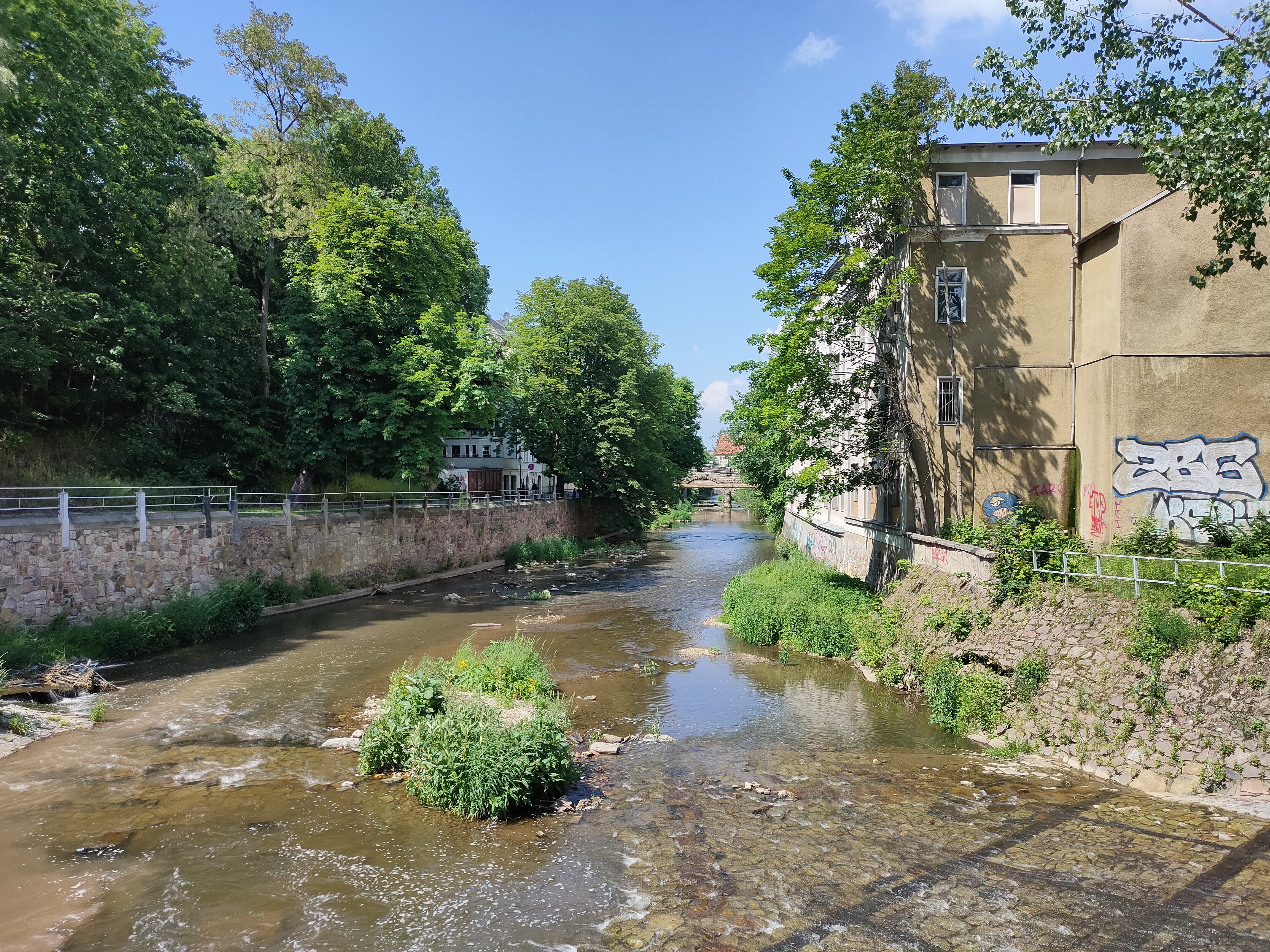 Weitwinkel-/Hauptkamera im 16-MP-Modus