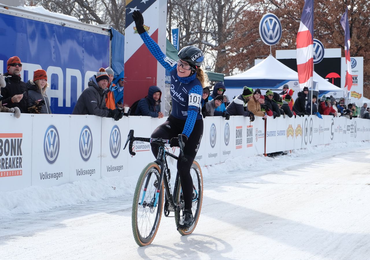 Ellen Noble (Aspire Racing) wins the U-23 championship for the last time
