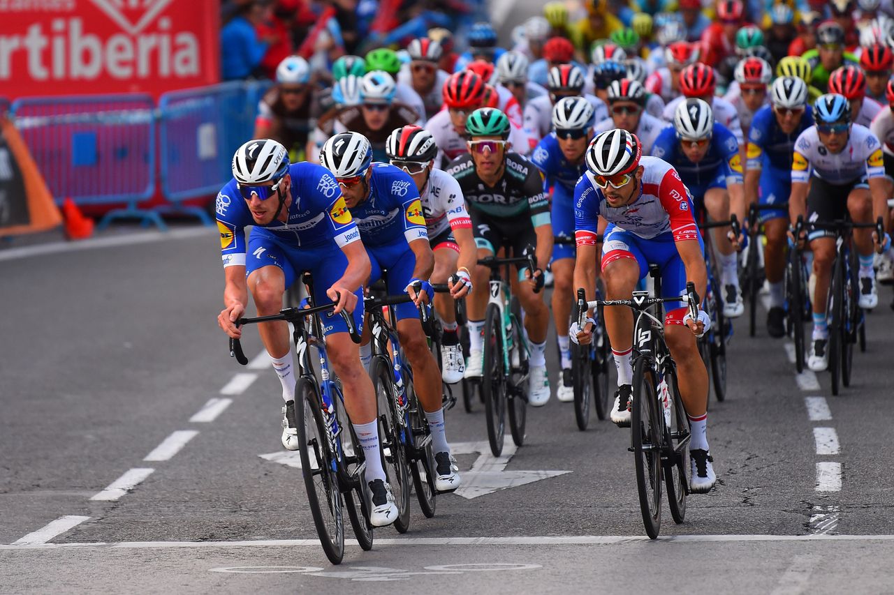 Deceuninck-Quickstep lead the peloton