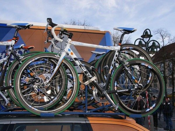 However, the team's Paris-Roubaix bikes were mounted atop the car for use as spares.