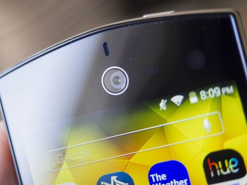 Blu Selfie front-facing camera