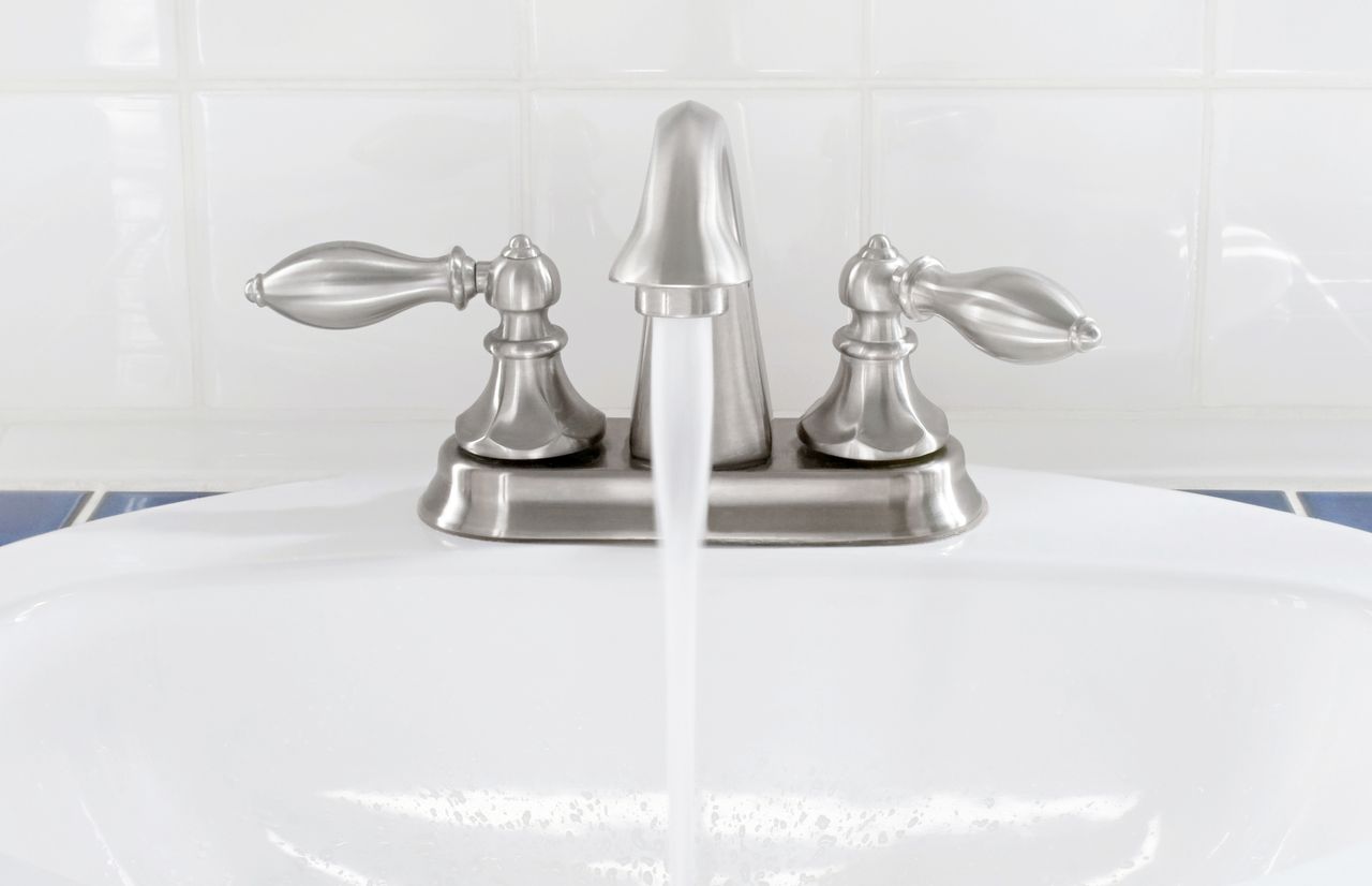 nickel plated bathroom faucet