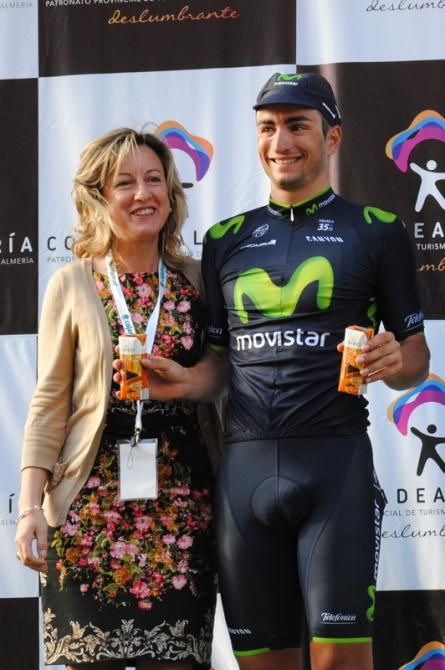 As special prize for being the best Andalusian rider, Juanjo Lobato (Movistar) got 150kg of gazpacho Solfr&iacute;o.