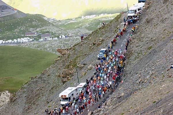 The road is not very wide sometimes, but the only accident happened in the valley with a dog.