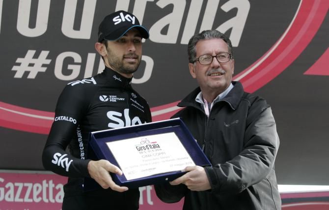 Dario Cataldo presented with the 2014 Cima Coppi award